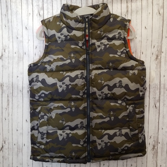 Old Navy Kids Large Camo Fleece Lined Vest - Picture 1 of 5